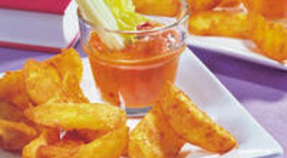 PIKANTNÍ SALSA S ŘAPÍKATÝM CELEREM